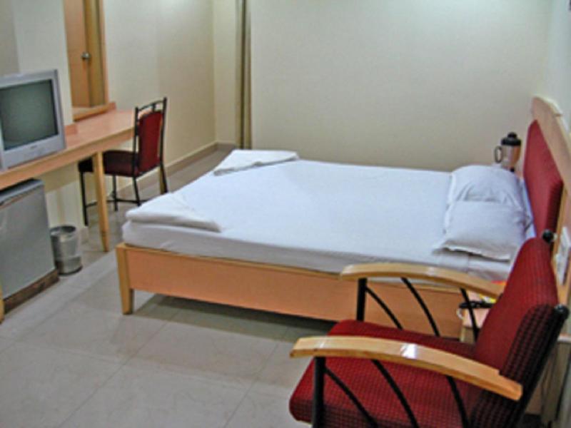 Hotel Padmini Residency ハイデラバード エクステリア 写真